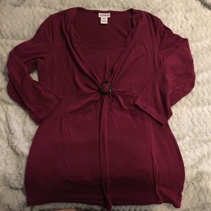 3/4 sleeve v neck maroon/burgundy blouse